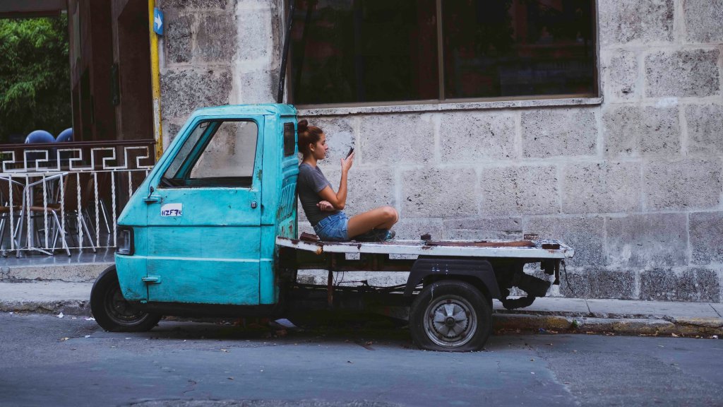 This image has an empty alt attribute; its file name is dscf9122.jpg